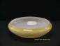 Preview: Art Deco Lampenschale gebraucht, Glas, gelb außen, weiß innen, glatte glänzende Oberfläche, antikes Ersatzglas für alte Lampen, D: ca.23cm, H: ca.7cm, ohne Glashalter Griffrand, Loch 45mm, von innen