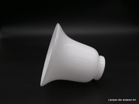 Art Deco Lampenschirm, Kelchform, Überfangglas opal, Nostalgieglas H: 14cm, D: 11cm, Griffrand 6 cm
