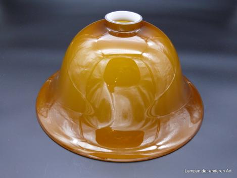Jugendstil Lampenschirm hochwertiges Überfangglas innen weiß und außen cognacfarben, ausgestellter Rand, Ersatzschirm, H: 14cm D: 29cm Griffrand: 6cm