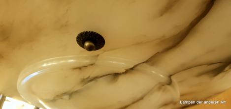 restaurierte Jugendstil Alabaster Deckenlampe- Kettenampel Detail