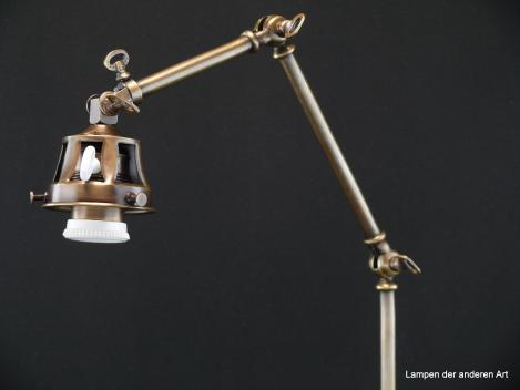 Preview: Jugendstiltischleuchte mehrfach verstellbar- Detail Gelenke