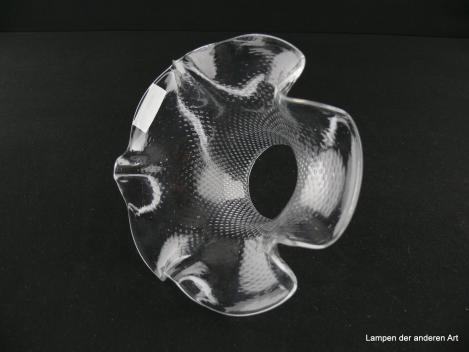 Jugendstil Lampenschirm gebraucht, Klarglas, Waffelmuster minimal erhaben, gewellter Rand glatt, fünffach gekniffen, Nostalgie Ersatzglas für alte Lampen, D: 15,5cm, H: 9cm, Glashalterand Griffrand 6cm, von unten