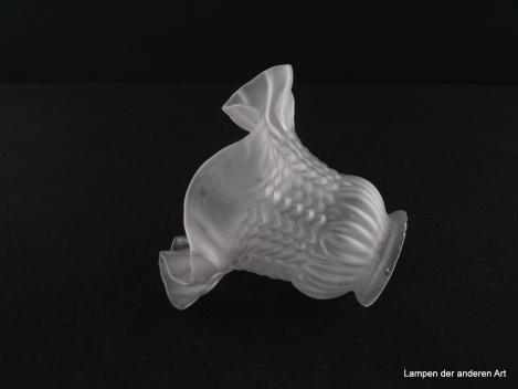 2-er Set Jugendstil Lampenschirm gebraucht, Glas grau satiniert, reliefiert, geschwungene Linienführung, Nostalgie Ersatzglas für alte Lampen, D: ca. 15cm, H: ca. 11,5cm, Glashalter Griffrand 6cm, liegend