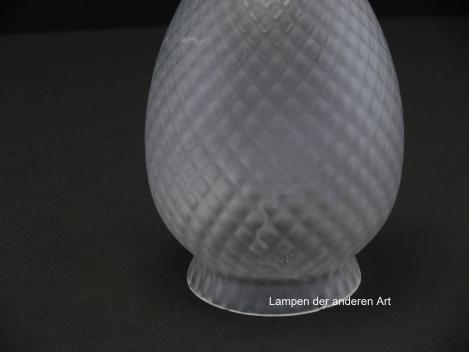 3-er Set Jugendstil Lampenschirm gebraucht, Klarglas satiniert, stilisierter Pinienzapfen, Wandungsoberfläche mit kleinen Rauten reliefier, Ersatzschirm, D:ca.10cm, H: ca.16cm, Griffrand 8cm, herstellungsbedingte Lufteinschlüsse, Detail Glasschliere unten