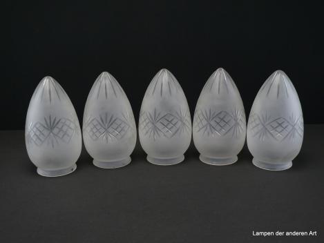 Jugendstil Lampenschirm gebraucht, 5-er Set, Zapfenform, Glas grau satiniert mit Schliffdekor, Zentrum Strahlen, umlaufend Rautenmuster, Nostalgieglas, Ersatzschirm, D:  ca.10cm, H: ca.19cm, Glashalter Griffrand 8cm