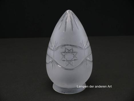 Jugendstil Lampenschirm gebraucht, im 3-er Set, Klarglas satiniert, Zapfenform, Wandungsmitte umlaufendes Schmuckband mit geschliffenen Ornamenten, Oktagrame und Quadrate im Wechsel, umschlossen von geschwungenen Linien, einzeln stehend