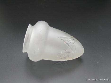 3er Satz gleiche Zapfenschirme, Jugendstil, grau satiniert, Sternschliffmuster, Schleuderblume und Olivenschliff, gebraucht, Griffrand 8cm , D=11cm H=14cm liegend
