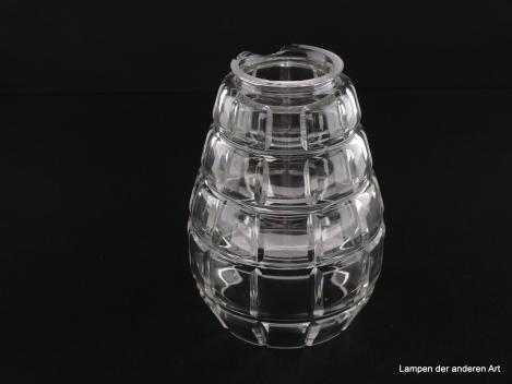 Art Deco Lampenschirm gebraucht, Klarglas, anschwellender Körper, unterer Rand eingezogen, Oberfläche Prismen geschliffen, Nostalgie Ersatzglas D: ca.11cm H: ca.16cm, Glashalter Griffrand 6cm