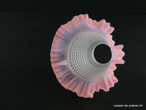 Jugendstil Lampenschirm gebraucht, Glas grau satiniert, rosa Faltensaum als Abschlussrand,  mit geometrischen Formen dekorierter Zylinder, Nostalgie Ersatzglas für alte Lampen, D:  ca. 15,5cm, H: ca. 11,5cm, Glashalterand Griffrand 6cm, von unten