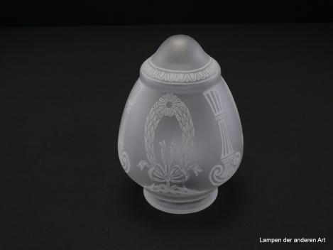 Jugendstil Lampenschirm gebraucht, Klarglas satiniert, Zapfenform, abgesetzte Spitze, Dekor geätzte Motive in zweifachem Rapport, Baluster und Girlanden, Nostalgieglas, Ersatzschirm, D: 11cm, H: 16cm, Glashalter Griffrand 8cm