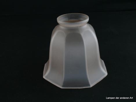 Jugendstil Lampenschirm gebraucht, schlichte Blüte in rosé, Glas satiniert, gekantete Wandung, zum Rand leicht nach außen gezogen, Nostalgie Ersatzglas D: ca.13cm, H: ca.11cm, Glashalter Griffrand 6cm