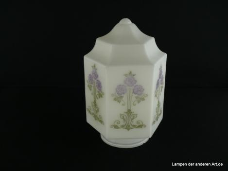 Jugendstil Lampenschirm gebraucht, Glas opal weiß, gekantet, auf allen Flächen schwungvolle Linien, florale Motive, grün und violett, Ersatzglas für alte Leuchten, D: ca.15cm, H: ca.23cm, Glashalter Griffrand 10cm
