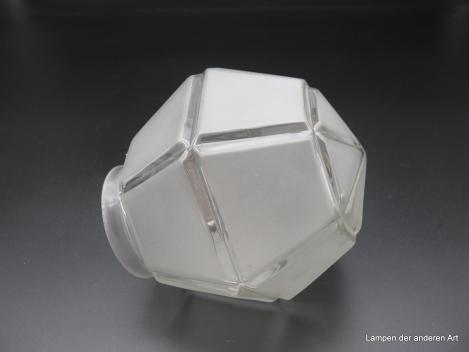 Art Deco Lampenschirm gebraucht, Glas, Prismenform, Flächen satiniert,  D: 14cm, H: 16cm, Griffrand 8cm liegend