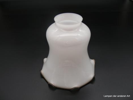 Jugendstil Lampenschirm gebraucht, Lampenglocke opal mit aufgeschmolzenem braunem Glasrand, achtfach aufgebogen, Ersatzglas D: 15,5cm, H: 16cm, Griffrand 8cm