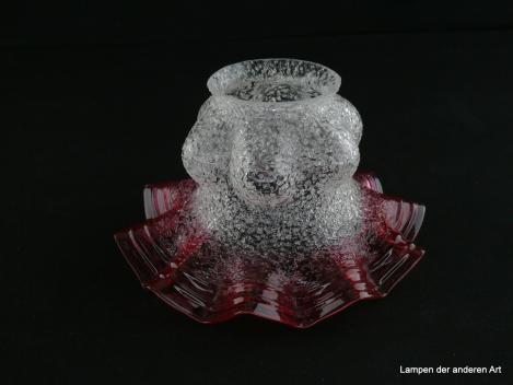 Jugendstil Lampenschirm gebraucht, klares Glas, wie mit Eiskristallen überzogen, rauhe Oberfläche, glatter roter Rand, gerillt, Faltenrock Lampenschirm, Nostalgie Ersatzglas für alte Lampen, D: ca.15cm, H: ca. 9cm, Glashalter Griffrand 6cm