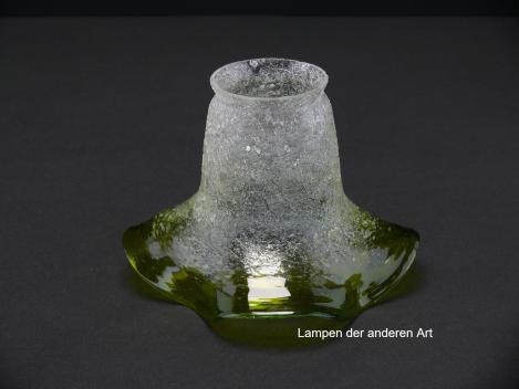 antiker Jugendstil Lampenschirm gebraucht, gerader Glaszylinder geeist, aufgezogener Rand flaschengrün, Nostalgie Ersatzglas, D: ca.15cm, H: ca.11cm, Glashalter Griffrand Ø 6cm