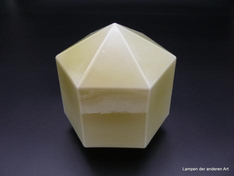 Art Deco Lampenschirm gebraucht, hellgelb, sechseckig, spitz auslaufend, Ersatzglas, D: 15cm, H: 16cm, Griff-Rand 8cm