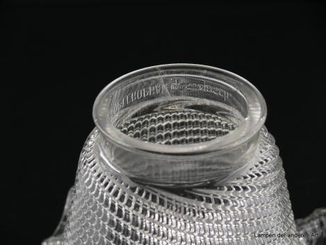 2-er Set Lampenschirm gebraucht, Klarglas, profilierte Wandung, in Falten gelegter aufgezogener Abschlussrand, Nostalgie Ersatzglas, D: ca. 17cm, H: ca.12cm, Glashalter 6,8cm, Pressmarke HEYBROCK's OPTERO PHAN ges.gesch