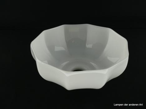 Jugendstil Lampenschirm gebraucht, Glas weiß, gestufte Schulter, gekniffene bauchige Wandung, Nostalgie Ersatzschirm D: ca.25cm, H: ca.11cm, Glashalter Griffrand 6cm, von unten