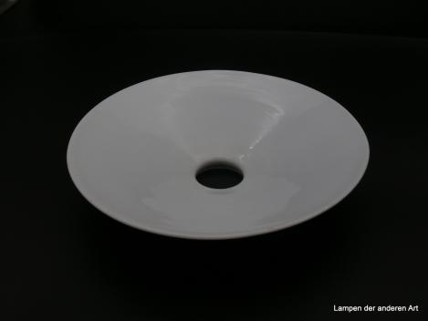 flacher Jugendstil Kegelschirm gebraucht, dunkelgrün (flaschengrün)  D=26cm, H=7cm, Griffrand 6cm, gestempelt: EMELITE Marke INTERNATIONAL von unten