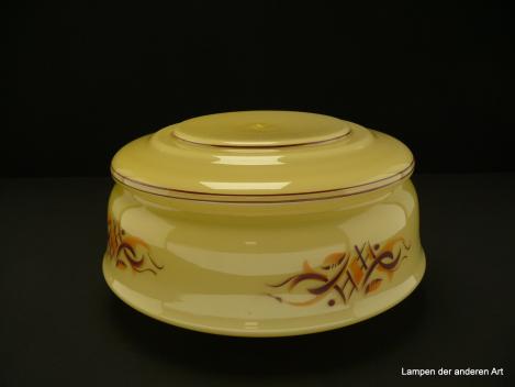 Jugendstil Lampenschirm gebraucht, geschlossenes Glas elfenbeinfarben, Spritzdekor farbig in orange-braun Tönen gefasst, Nostalgie Ersatzglas, D: ca. 35cm, H: ca.17cm, Achtung Sondergröße Glashalter, von unten