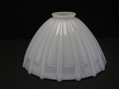 antiker großer Art Deco Lampenschirm gebraucht, stammt aus einer Zahnarztpraxis aus den 40iger Jahren, opal weiß, D: ca.31cm, H: ca.18cm, Gewicht 2kg