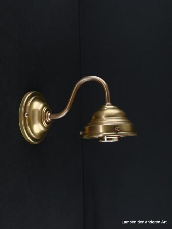 Schlichte Jugendstil Wandlampe Gestell, gefertigt aus Messing - hell patiniert, zeitlose Wandleuchte, mit verschiedenen Lampenschirmen kombinierbar, 1xE27/40W, Glashalter 8cm