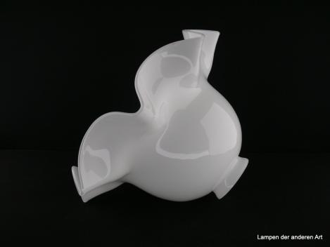 Jugendstil Lampenschirm gebraucht, Glas opal weiß, floral geformt, klarer Glasfaden als Abschluss, Nostalgie Ersatzglas für alte Lampen D: 35cm, H: 21cm, Glashalterand Griffrand 8cm, liegend