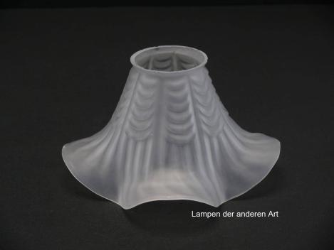 antiker Jugendstil Lampenschirm gebraucht, alter originaler Ersatzschirm, grau satiniert; ausgestellte Blütenform, Nostalgieglas D: ca.17cm, H: ca.10cm, Glashalter Griffrand 6cm