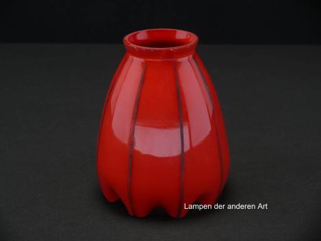 antiker Jugendstil Lampenschirm gebraucht, Grundfarbe rot mit schwarzen Linien, leicht geweiteter Zylinder, eingezogener gekerbter Rand, Nostalgie Ersatzglas, D: ca.11cm, H: ca.13cm, Glashalter Griffrand Ø 6cm