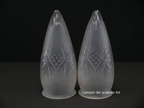 Rarität! - antikes 2-er Set, Jugendstil Lampenschirm gebraucht, grau satiniert, schlanke Zapfenform mit Schliffdekorband, Strahlenschliff in der Spitze, Nostalgie Ersatzschirm für alte Lampen, Glashalter Griffrand Ø10cm