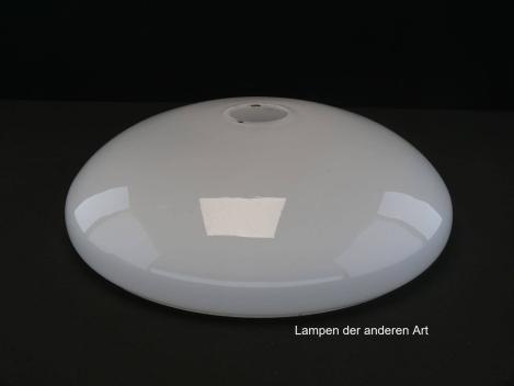 Art Deco Lampenschale gebraucht, Glas, opal weiß, glatte glänzende Oberfläche, Nostalgie Ersatzglas, D: ca.33,5cm, H: ca.10cm, ohne Glashalter Griffrand, Loch Ø45mm - gemessen 48mm, Öffnung oben Ø30,5cm
