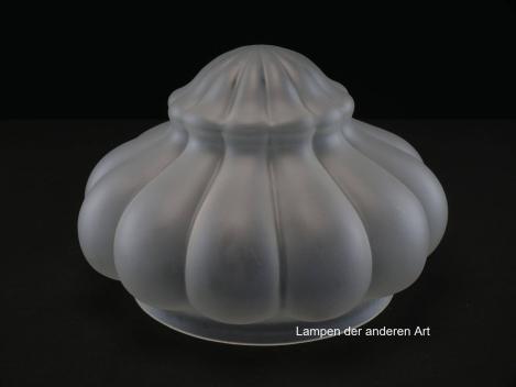 Jugendstil Lampenschirm gebraucht, alter original Kuppelschirm grau satiniert, bauchig ausgeformte Wandung, mittig geschnürt und knaufartig zulaufend, Nostalgie Ersatzglas D: ca.26cm, H: ca.18cm, Glashalter Griffrand ø20cm