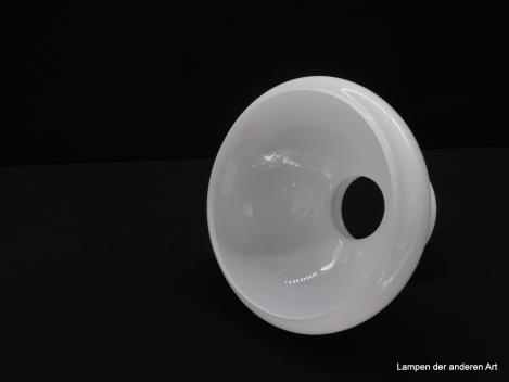 Vestaschirm für Petroleumleuchten opal weiß Auflagering 190mm D: 21cm, H: 15cm Durchmesser unten aussen für Auflagering gemessen 187mm von innen