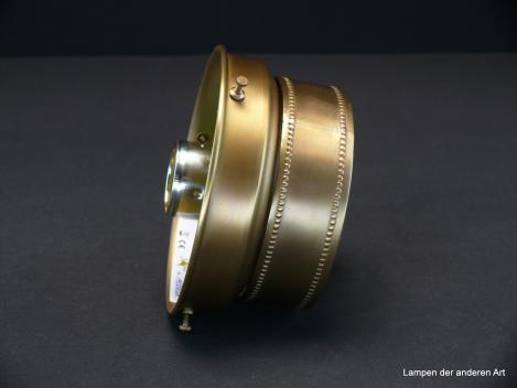 tolle Jugendstil Deckenleuchte für Gläser mit Glashalter Griffrand Ø12,5cm, Sockel mit schlichtem Perlstabfries verziert, Metallfassung 1xE27/40W, seitlich
