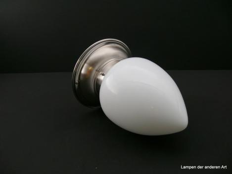 Kleine Art Deco-Deckenleuchte aus Messing matt vernickelt mit Zapfenschirm in weiß Griffrand 8cm 1xE27/40W, liegend