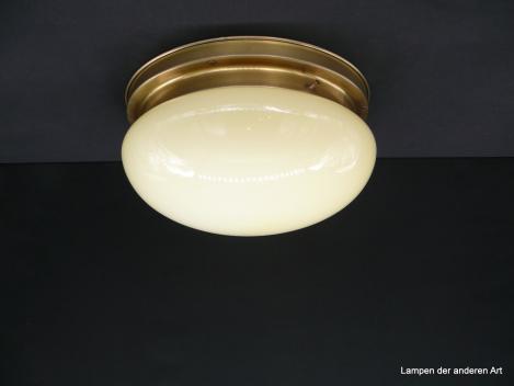 Art Deco Deckenlampe aus hellem Messing mit elfenbeinfarbenem geschlossenem Schirm Griff-Rand 25cm, 1xE27/60W