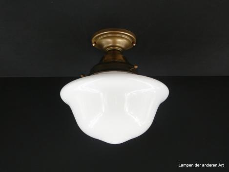 Art Deco Deckenleuchte mit schüsselförmigen weißen Schirm