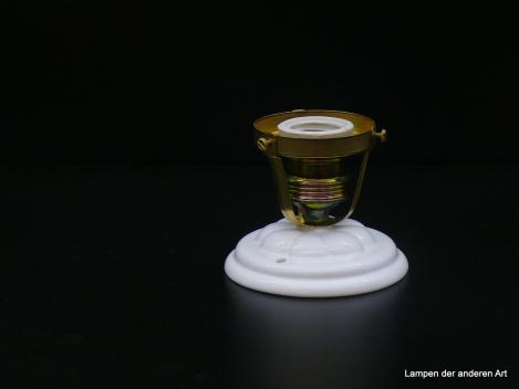 Jugendstil Deckenlampe Porzellanfuß Metallfassung E27 mit Porzellanring 60W