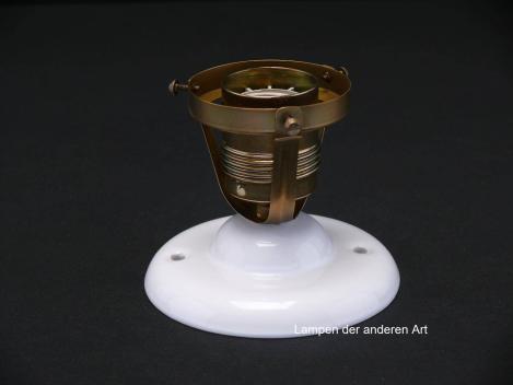Jugendstil Deckenlampe mit Porzellanfuß groß, Messingfassung E27/60W