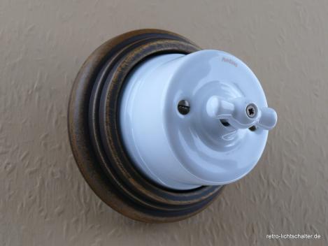 Garby Aus-Wechsel Porzellandrehschalter weiß im Einfachrahmen Porzellan weiß