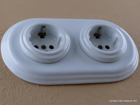 Preview: Garby Colonial 2fach Steckdose Porzellan weiß, 2fach Rahmen Porzellan weiß