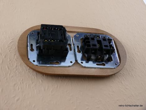 Preview: Garby Colonial 2fach Kombination, Serien-Porzellandrehschalter weiß,  Knebel Porzellan retro weiß, Steckdoseneinsatz Porzellan weiß, von hinten