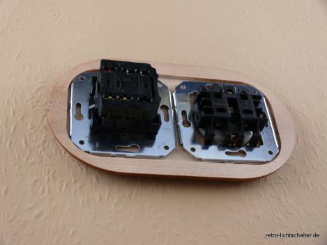 Preview: Garby Colonial 2fach Kombination, Aus-Wechsel-Porzellandrehschalter weiß,  Knebel Porzellan weiß retro, Steckdoseneinsatz Porzellan weiß, von hinten