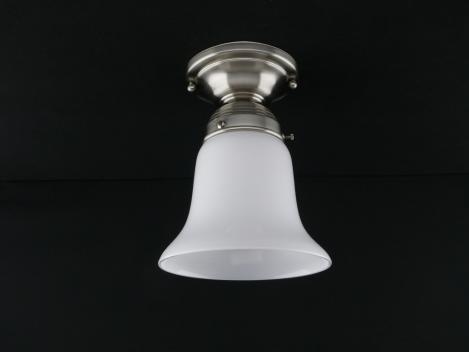 Typische Art Deco Deckenleuchte Messing matt vernickelt mit kelchförmigem weißem Nostalgieglas Griff-Rand 6cm 1xE27/40W