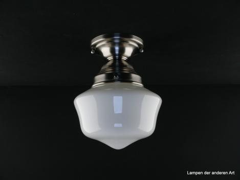Kompakte Art Deco Deckenleuchte aus Messing matt vernickelt , Schirm weiß opal Überfangglas, Zylinder konisch verjüngt, final mit kleinem abgerundeten Dorn, Griffrand 8cm 1xE27/40W