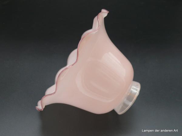 Jugendstil Lampenschirm, Glas, rosa, Blütenform, H: 10cm, D: 17cm, Griff-Rand 6cm liegend