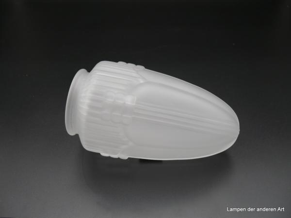 Jugendstil Lampenschirm historisch nachempfunden, Glas grau satiniert, reliefierte Verzierungen, vier von einem umlaufenden Podest aufstrebende Säulen vereinen sich in der Spitze des zapfenförmigen Ersatzglases H: 18cm,D: 10cm, Griffrand 8cm, liegend