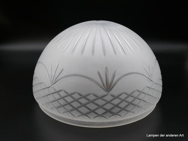 Jugendstil Lampenschirm, Kristallschliff, halbrundes Glas mit aufwändiger Kerbschlifftechnik verziert, H:19cm, D:35cm, Griffrand: 35cm, Gewicht: 2,8kg