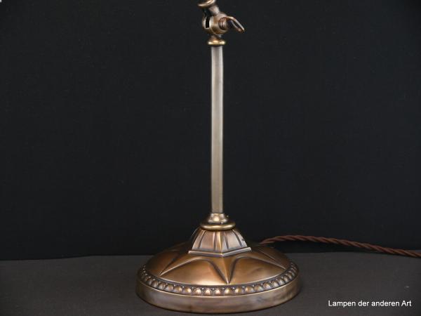 Jugendstiltischleuchte mehrfach verstellbar-Detail Fuss